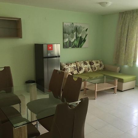 Apartments In Complex Chateau Nessebar Sveti Vlas Eksteriør billede