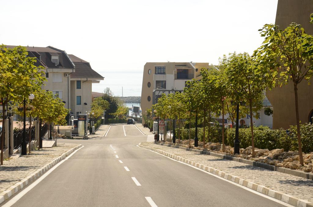 Apartments In Complex Chateau Nessebar Sveti Vlas Eksteriør billede