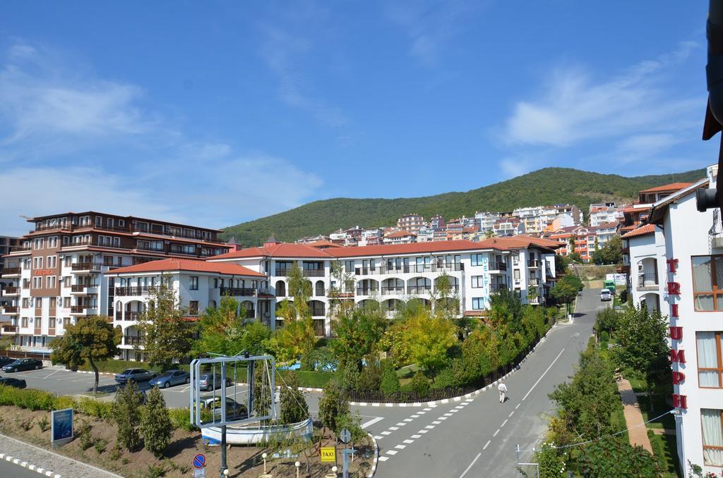 Apartments In Complex Chateau Nessebar Sveti Vlas Eksteriør billede