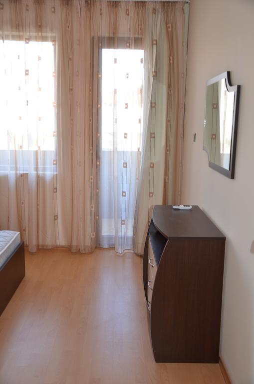 Apartments In Complex Chateau Nessebar Sveti Vlas Eksteriør billede