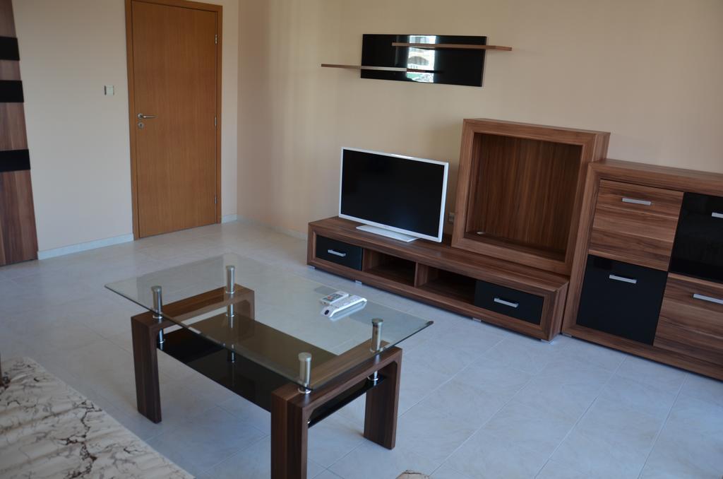 Apartments In Complex Chateau Nessebar Sveti Vlas Eksteriør billede